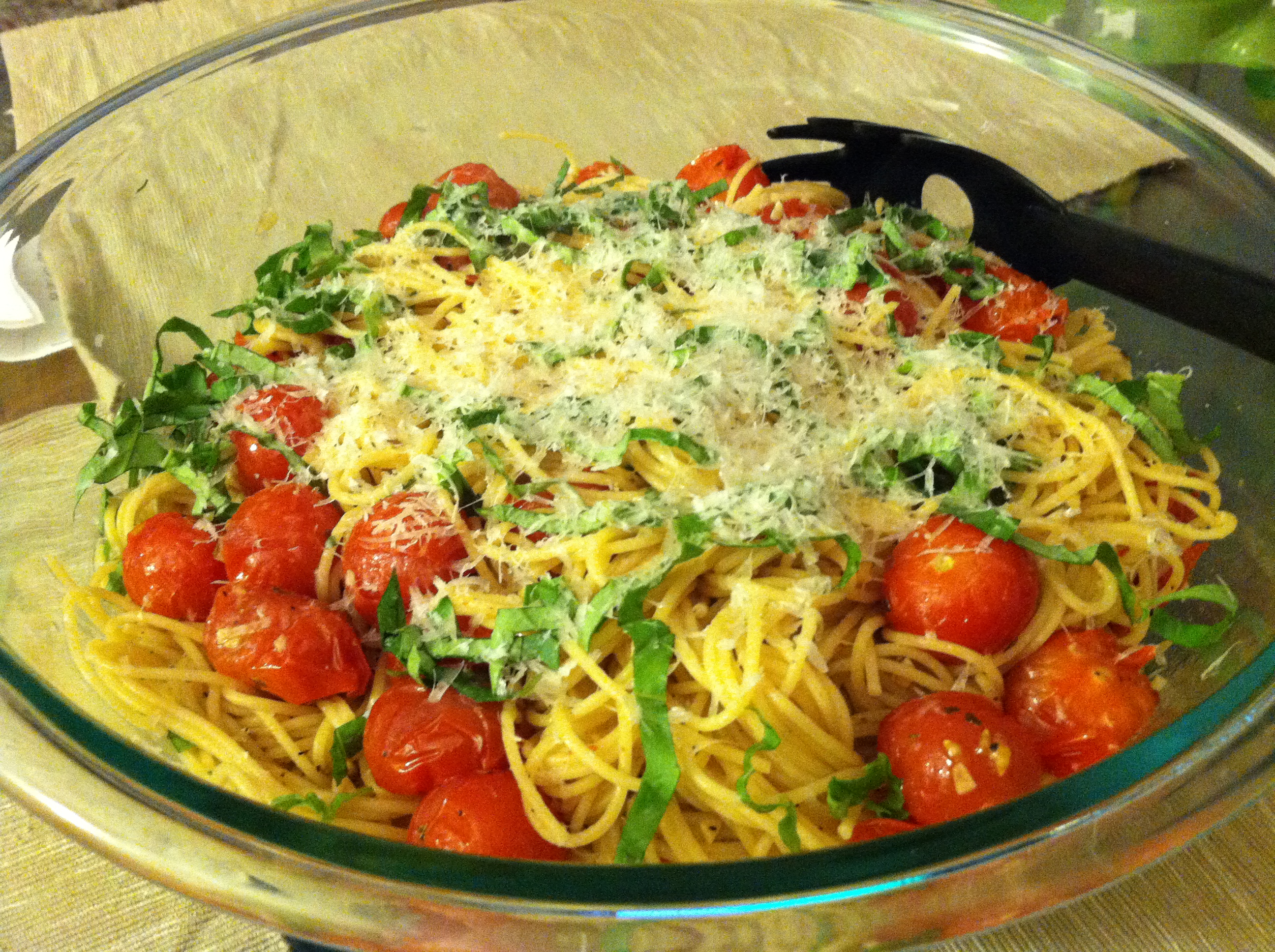 Spaghettini with Cherry Tomatoes