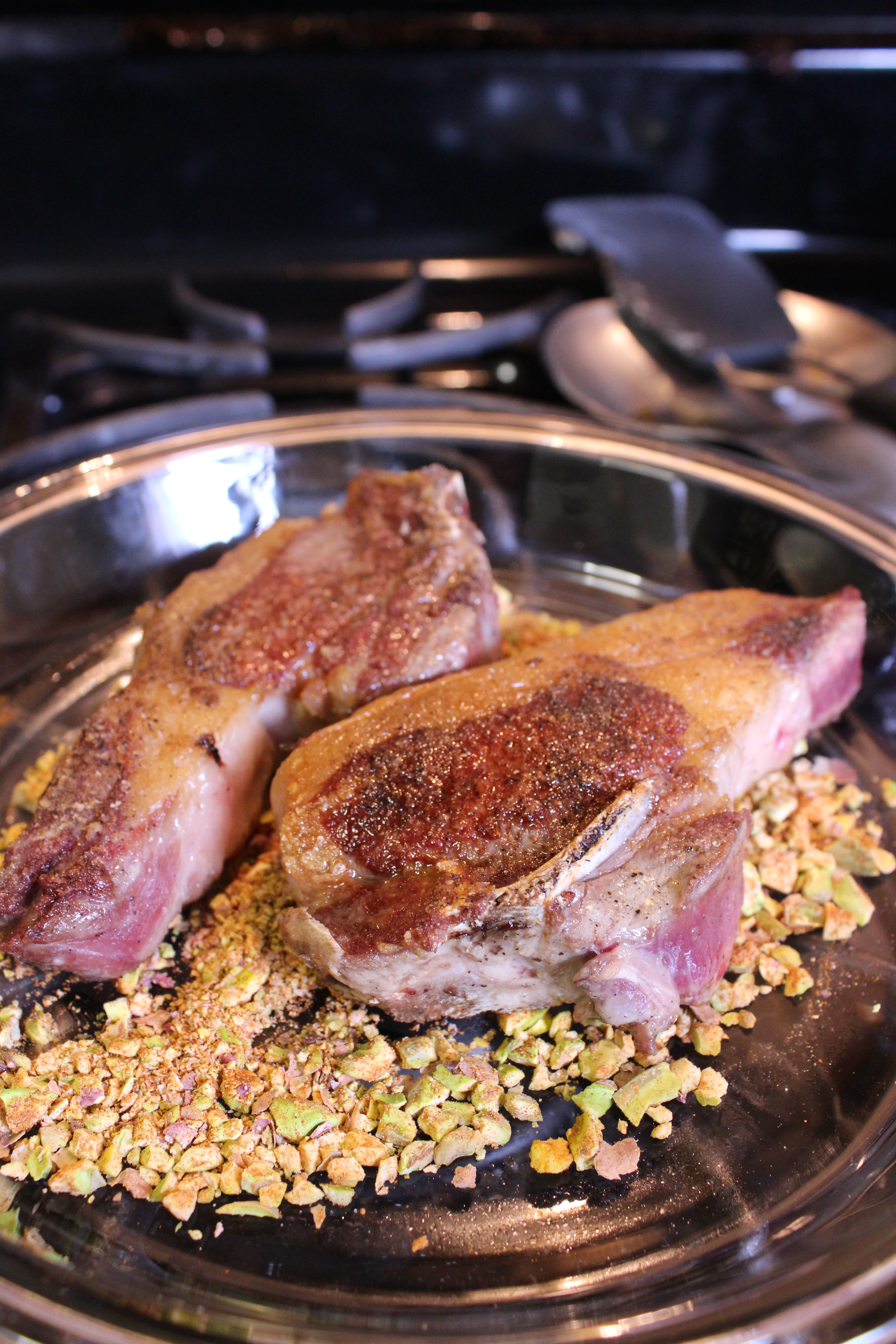 Lamb Chops with Spiced Pistachios and Yogurt Dipping Sauce