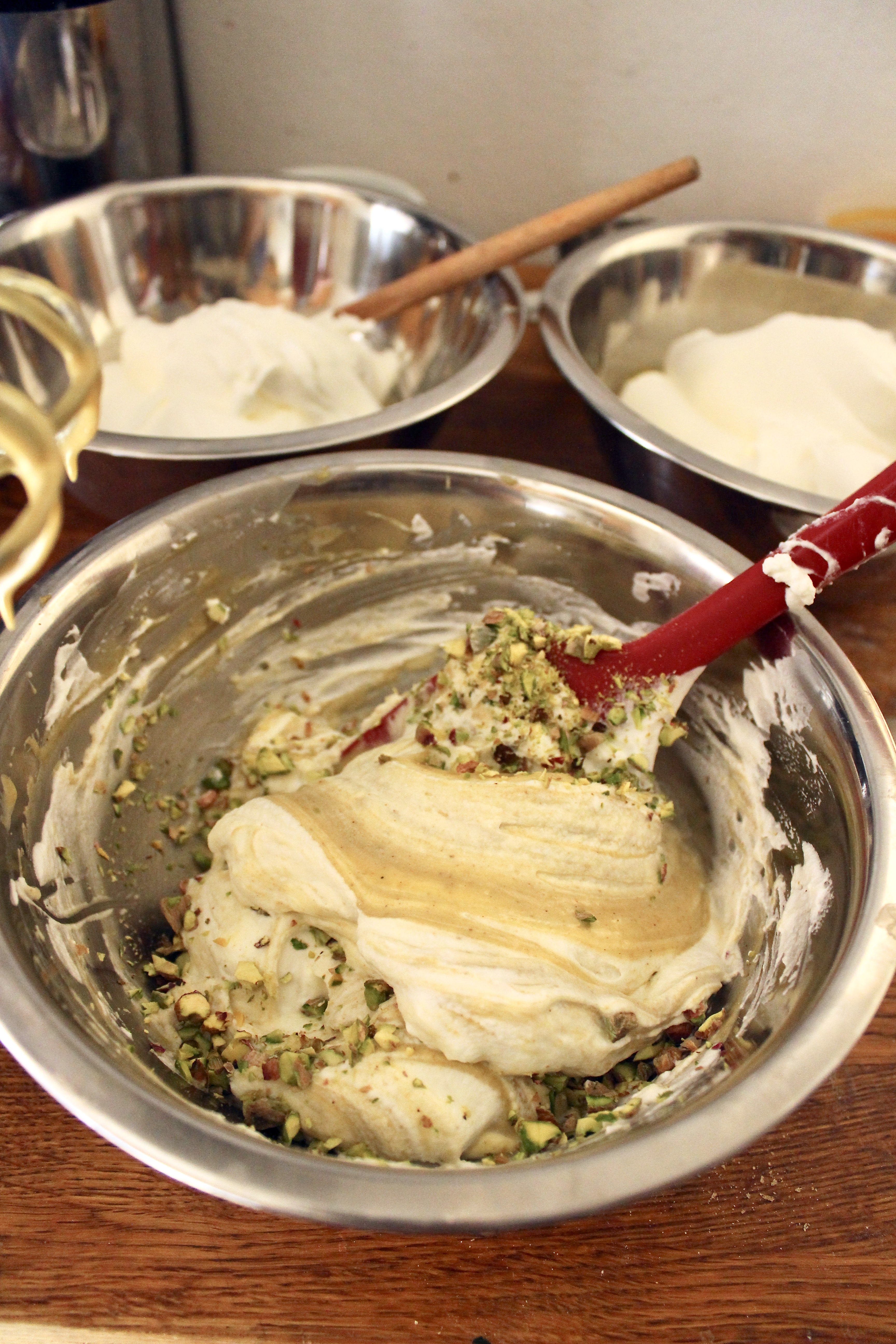 Kesar Kulfi (With Condensed Milk) - Sinfully Spicy